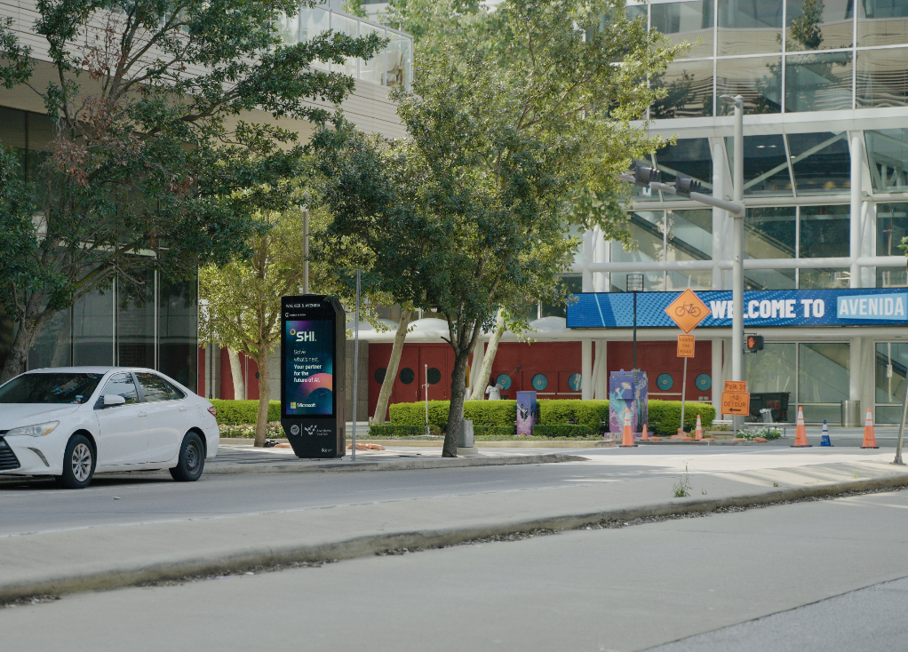 SHI x Microsoft IKE Smart City kiosk — wide street view, Avenida Houston