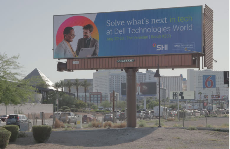 Highway Corridor — real DOOH placement