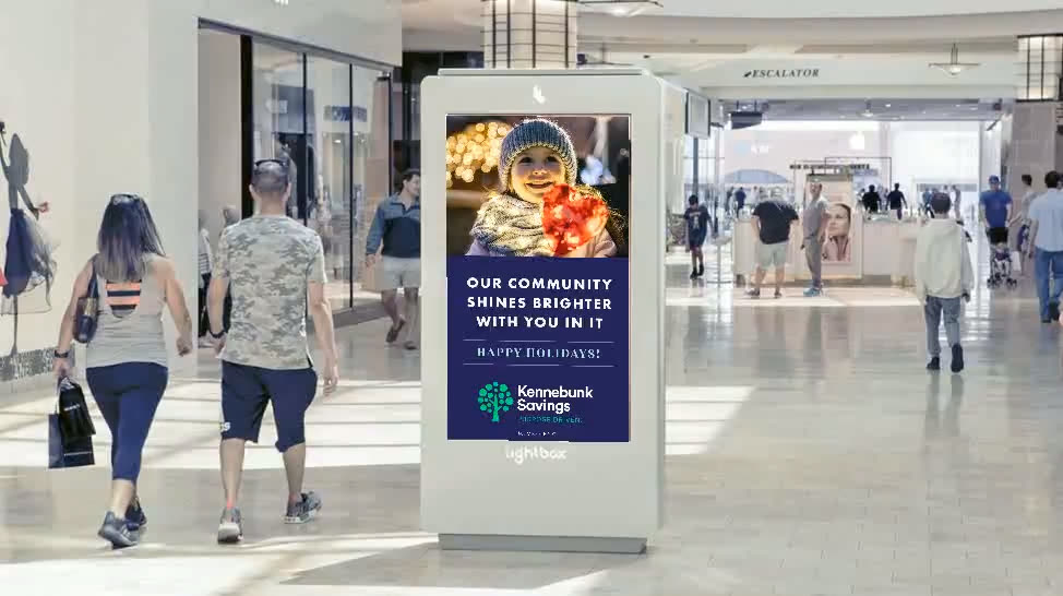 Mall Concourse — real DOOH placement